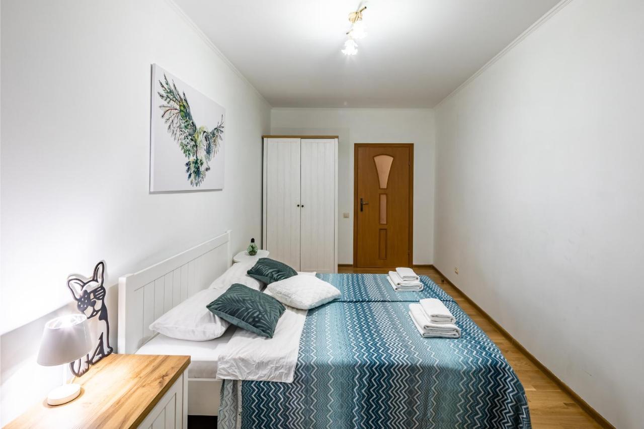 The Main Square! 2 Separated Bedrooms, Balcony Lviv Exterior foto